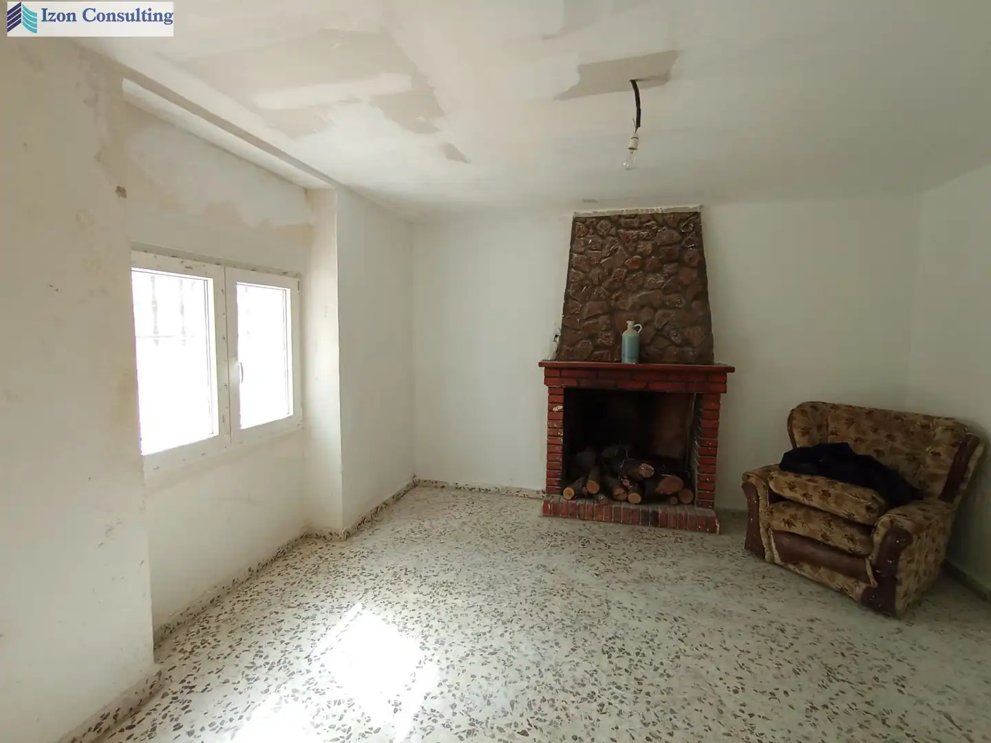 Living room of Houses for rent in Munera  with Air Conditioner and Terrace