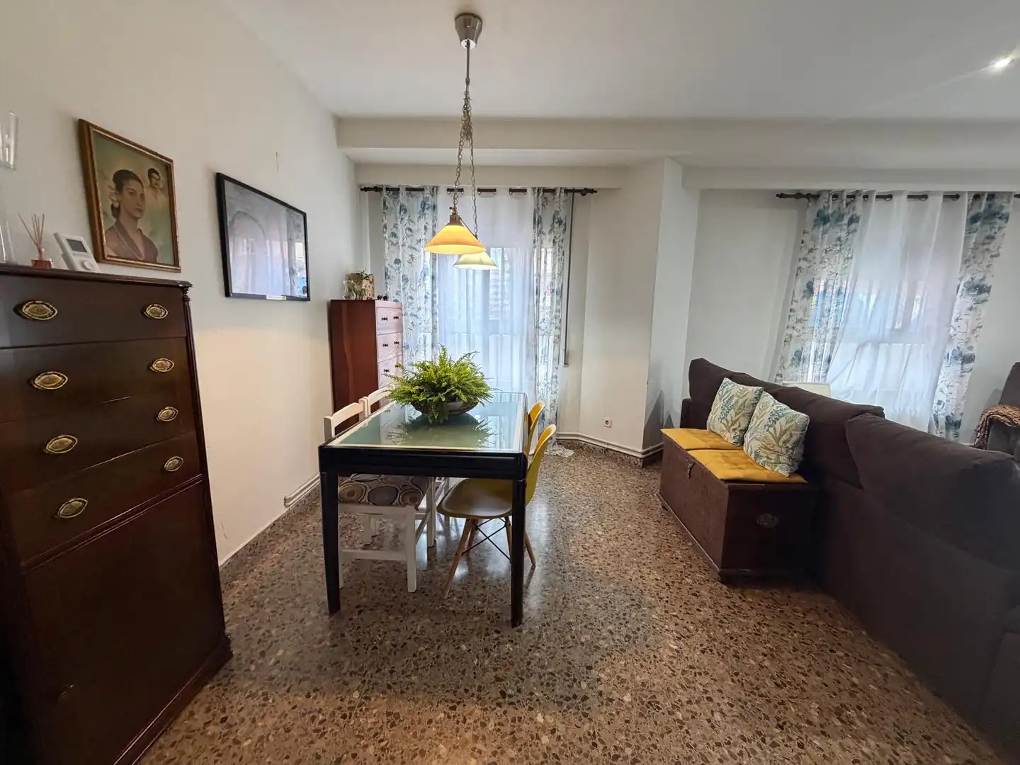 Living room of Flat for sale in Valencia  with Air Conditioner and Heating