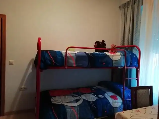 Gran casa y piso muy bien situado en el municipio de Pya-Pueblonuevo , con una superficie total de unos 241 m2 , La casa planta ba, imatge 3