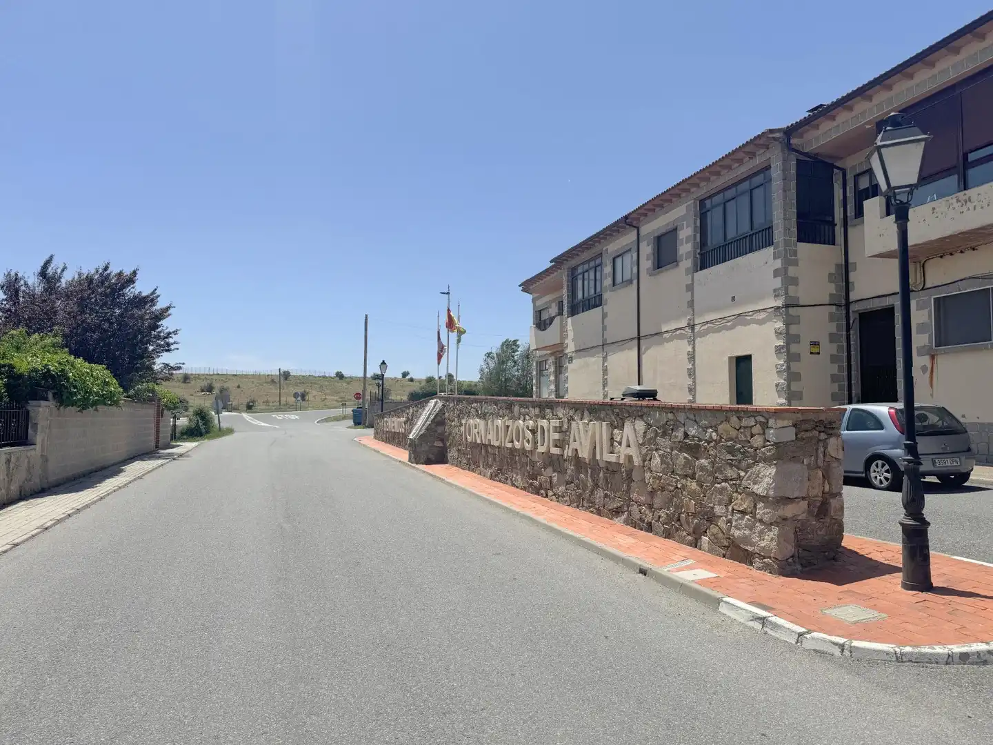 Exterior view of Houses for sale in Tornadizos de Ávila  with Heating