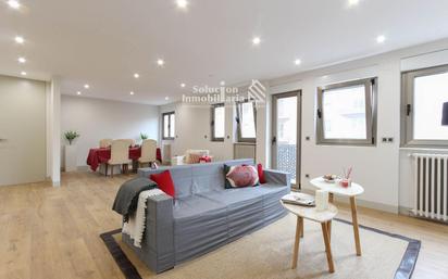 Living room of Flat for sale in Salamanca Capital  with Heating and Terrace