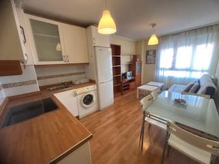 Photo 2 of Apartment to rent in Calle de Azorín, Crucero, León Capital