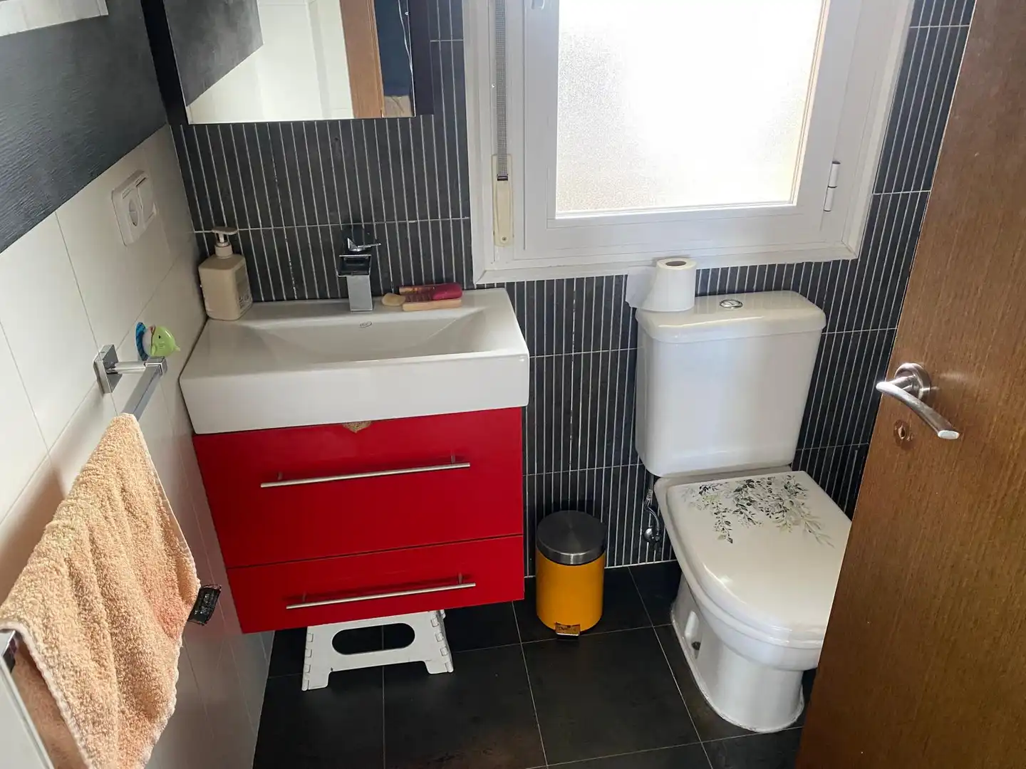 Baño de Casa adosada en venta en Poblete con Aire acondicionado, Calefacción y Jardín privado