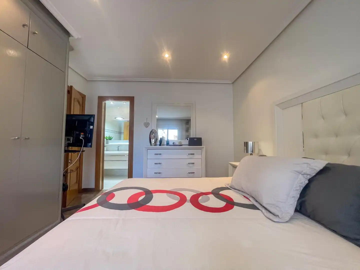 Flat for rent in Plaza JUAN GRANDIA, Requena