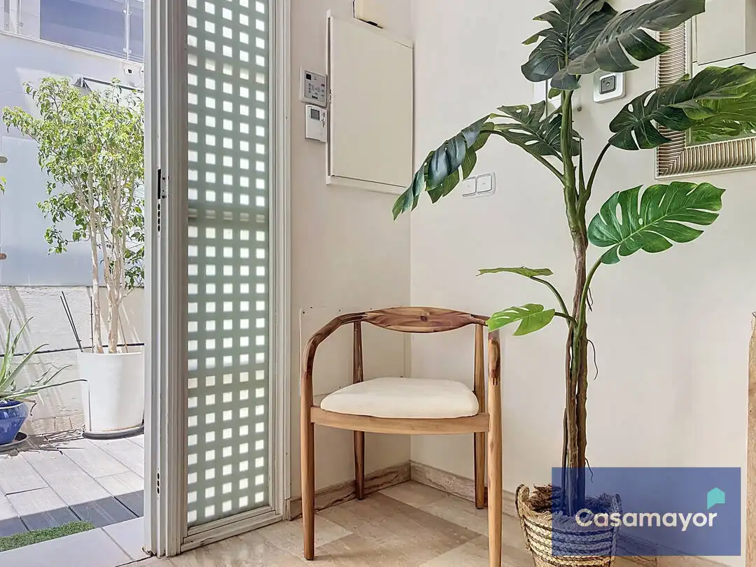 Terrassa de Casa o xalet en venda en Alicante / Alacant amb Aire condicionat, Calefacció i Jardí privat