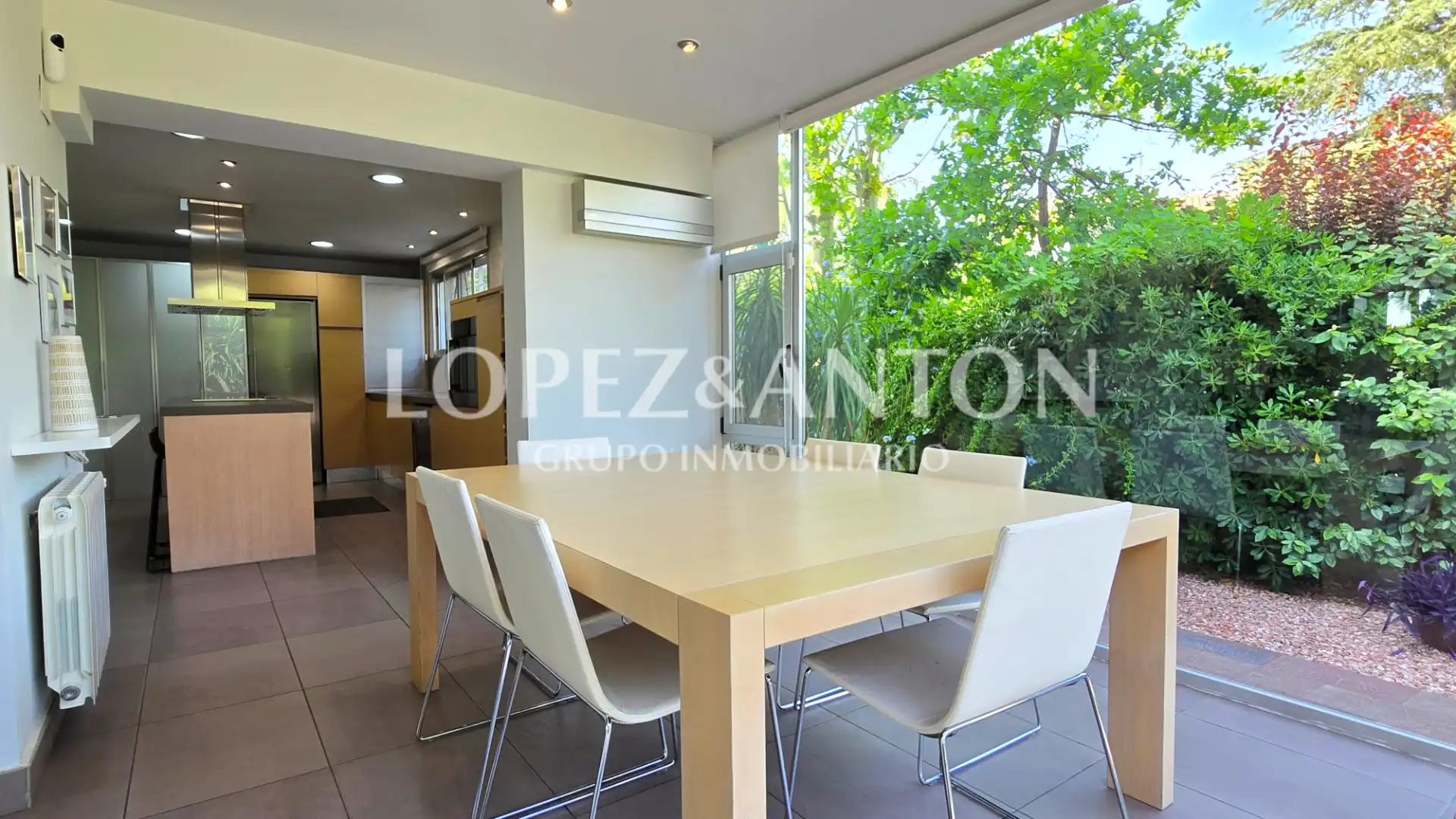 Garden of Houses for sale in L'Eliana  with Air Conditioner, Heating and Private garden