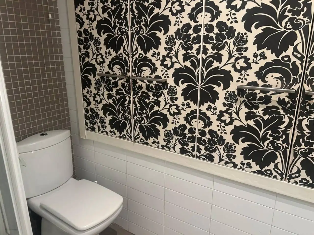 Bathroom of Study for rent in Castellón de la Plana / Castelló de la Plana  with Storage room, Furnished and Balcony