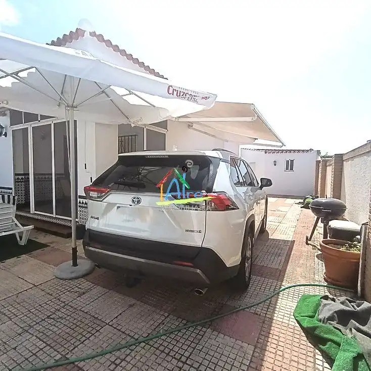 Aparcament de Casa o xalet en venda en Almonte amb Jardí privat, Terrassa i Traster