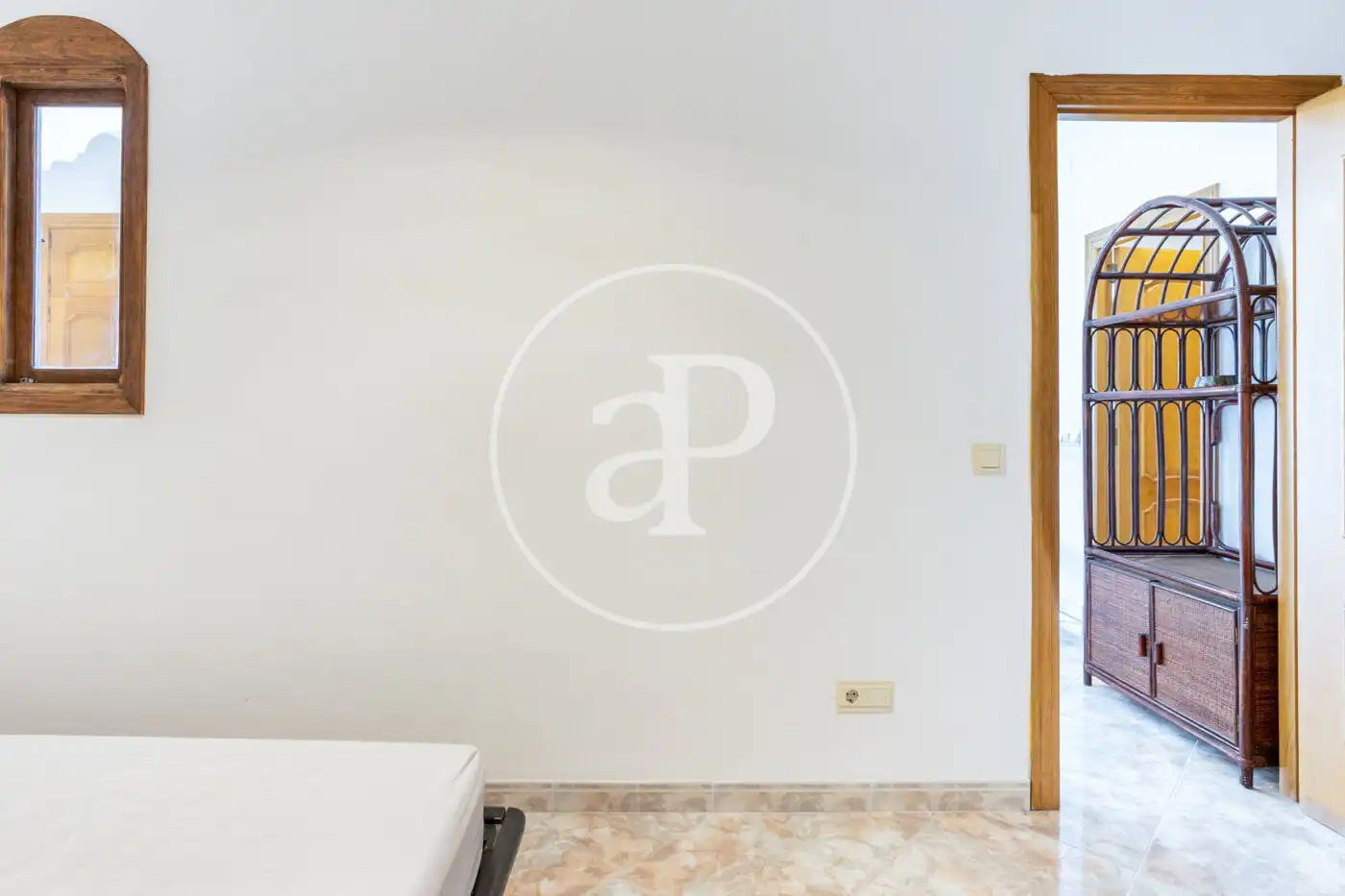 Schlafzimmer von Wohnung zum Verkauf in Valencia mit Klimaanlage, Heizung und Privatgarten