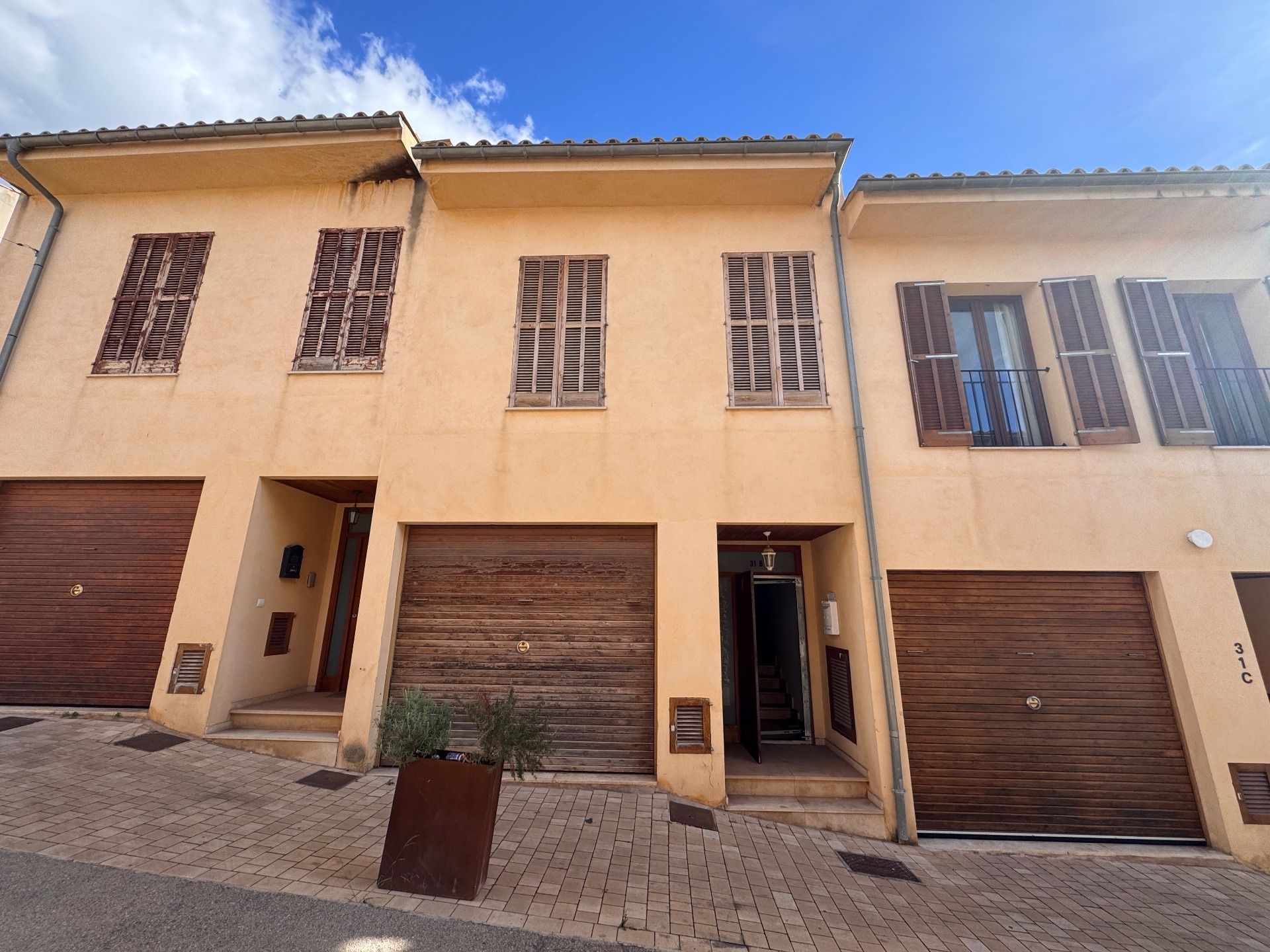 Vista exterior de Casa adosada en venda en Campanet