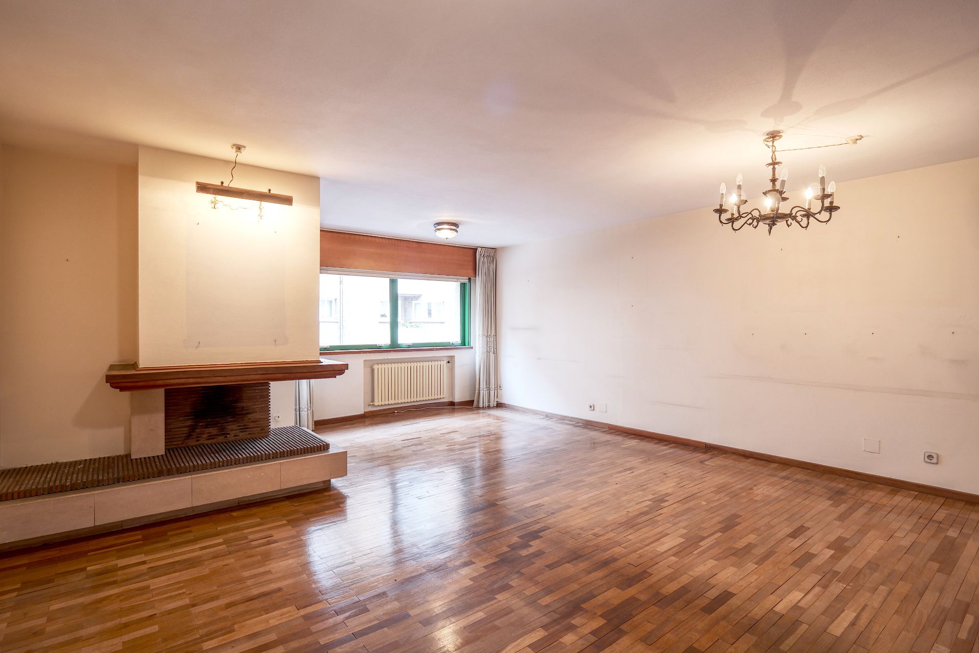 Sala d'estar de Pis en venda en A Coruña Capital  amb Calefacció, Parquet i Traster