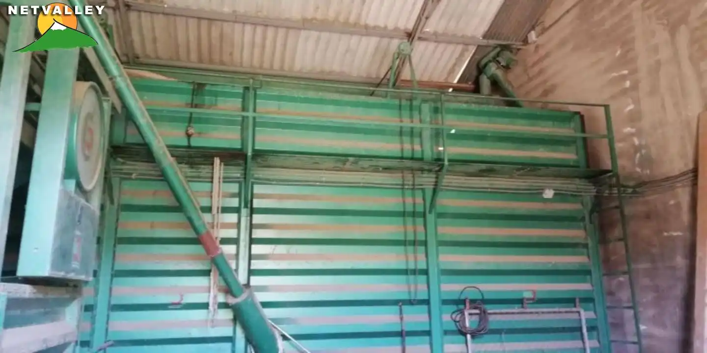 Vista exterior de Nave industrial en venta en Nigüelas