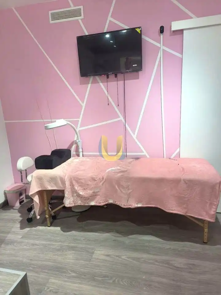 Habitación de Local en traspaso en Madrid