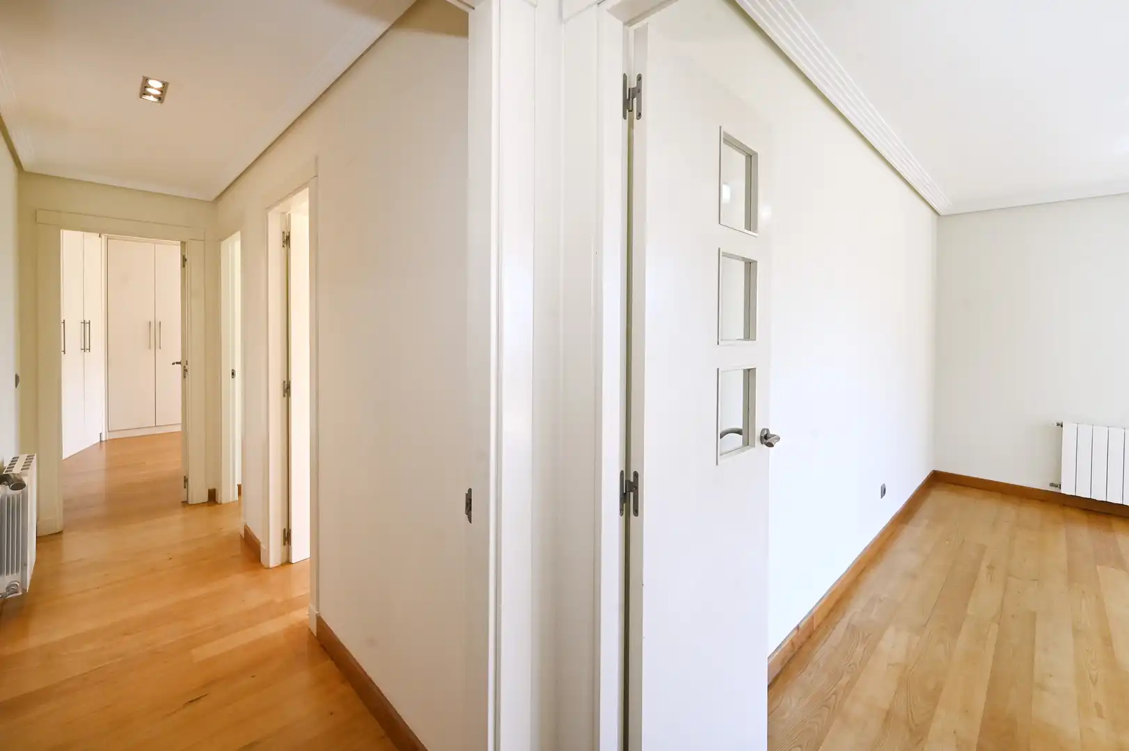 Flat for rent in Avenida Doctor Diego Madrazo, Valdenoja
