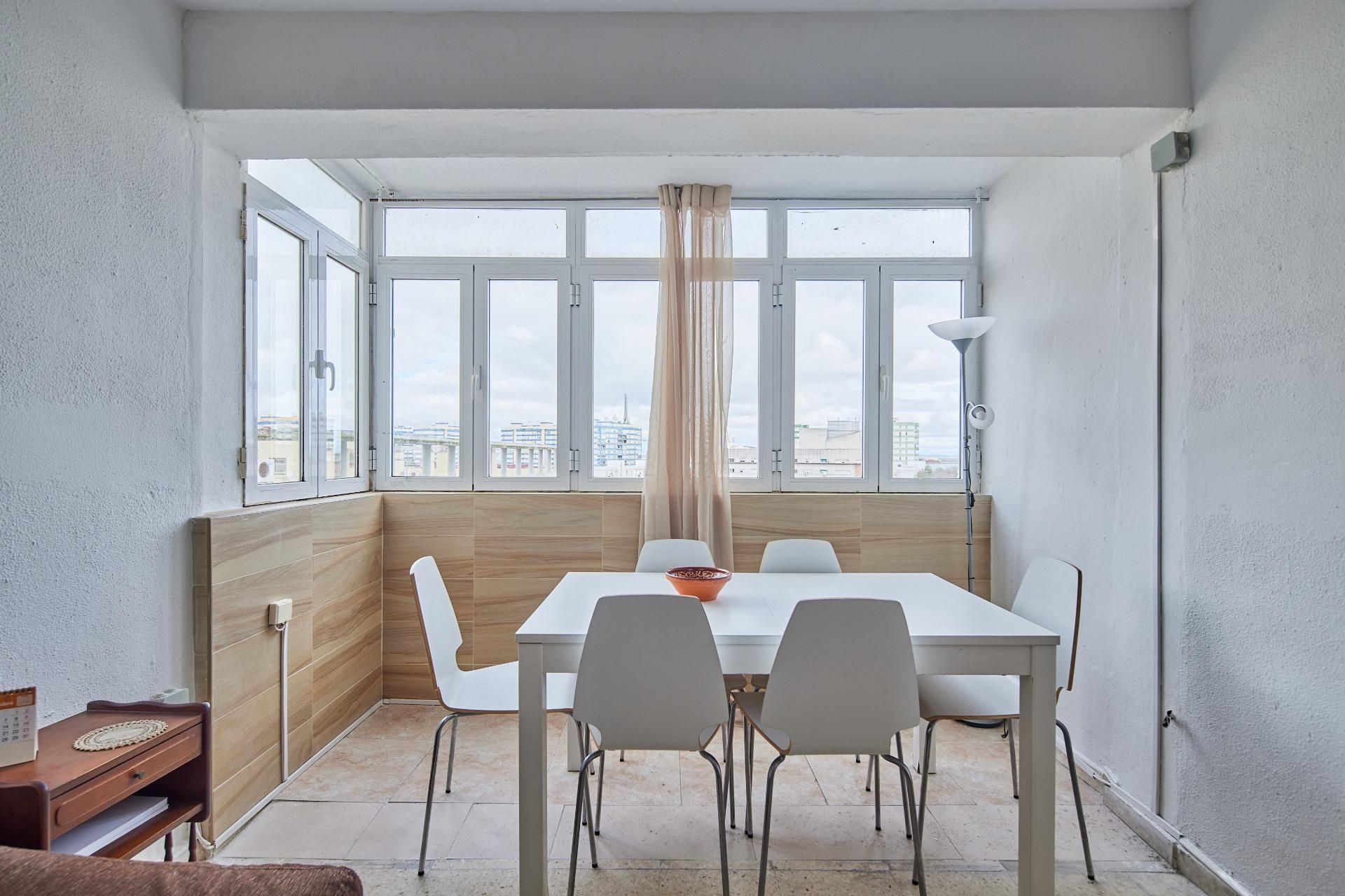 Menjador de Pis en venda en  Cádiz Capital