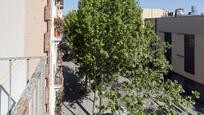 Vista exterior de Pis en venda en  Barcelona Capital amb Calefacció i Balcó