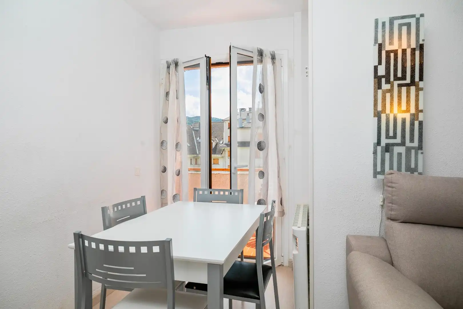 Dining room of Flat for sale in Villanúa  with Heating, Parquet flooring and Storage room