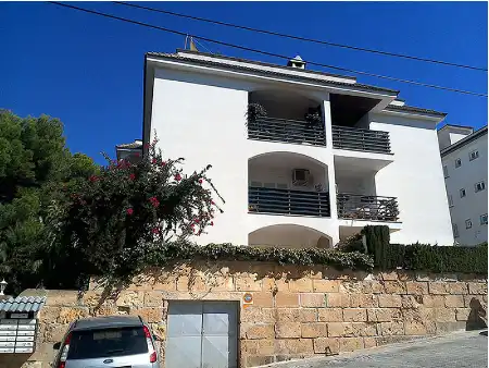 Parking with lift for sale in Reina Isabel Catolica