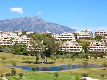 Penthouse mit Balkon zur Miete in Los Arqueros  - Puerto del Almendro