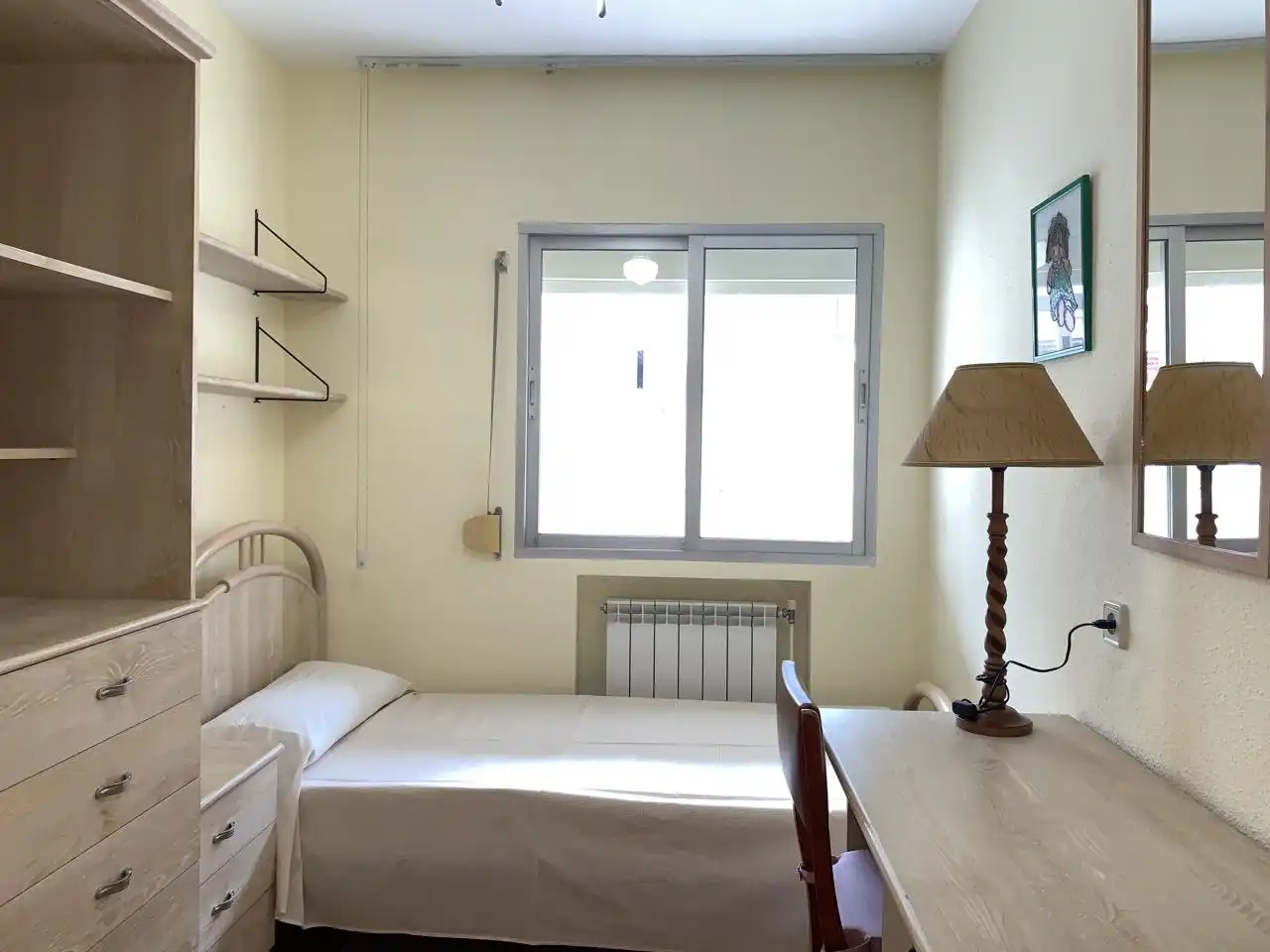 Flat for rent in Calle del Lago Leman, Casco histórico de Vicálvaro