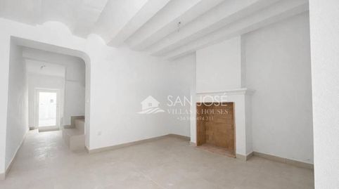 Foto 2 de Casa o xalet en venda a El Pinós / Pinoso, Alicante