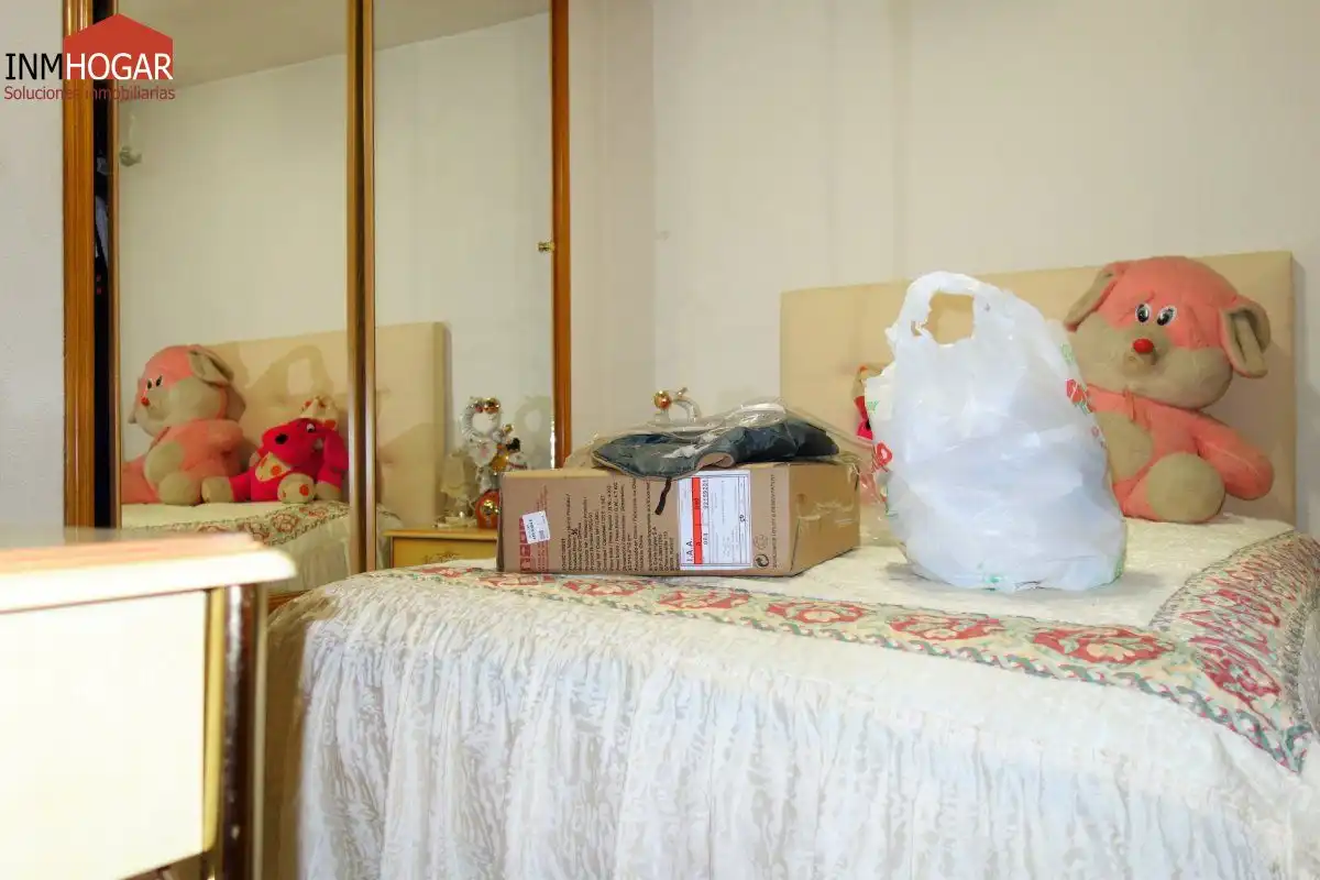 Schlafzimmer von Country house zum Verkauf in Ávila mit Privatgarten, Terrasse und Abstellraum
