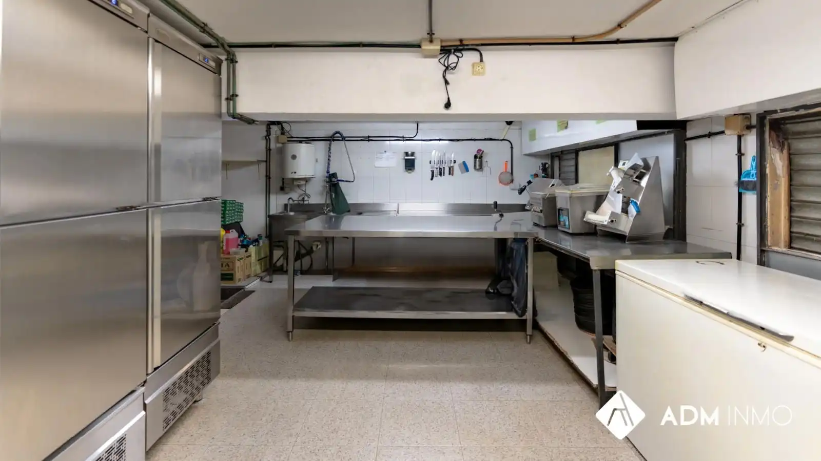 Local comercial en venta en Cronista Sesse, imagen 13