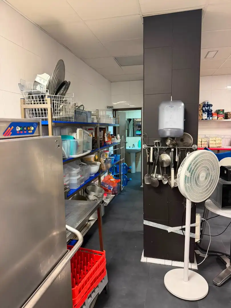 Cocina de Local de alquiler en Sant Joan d'Alacant