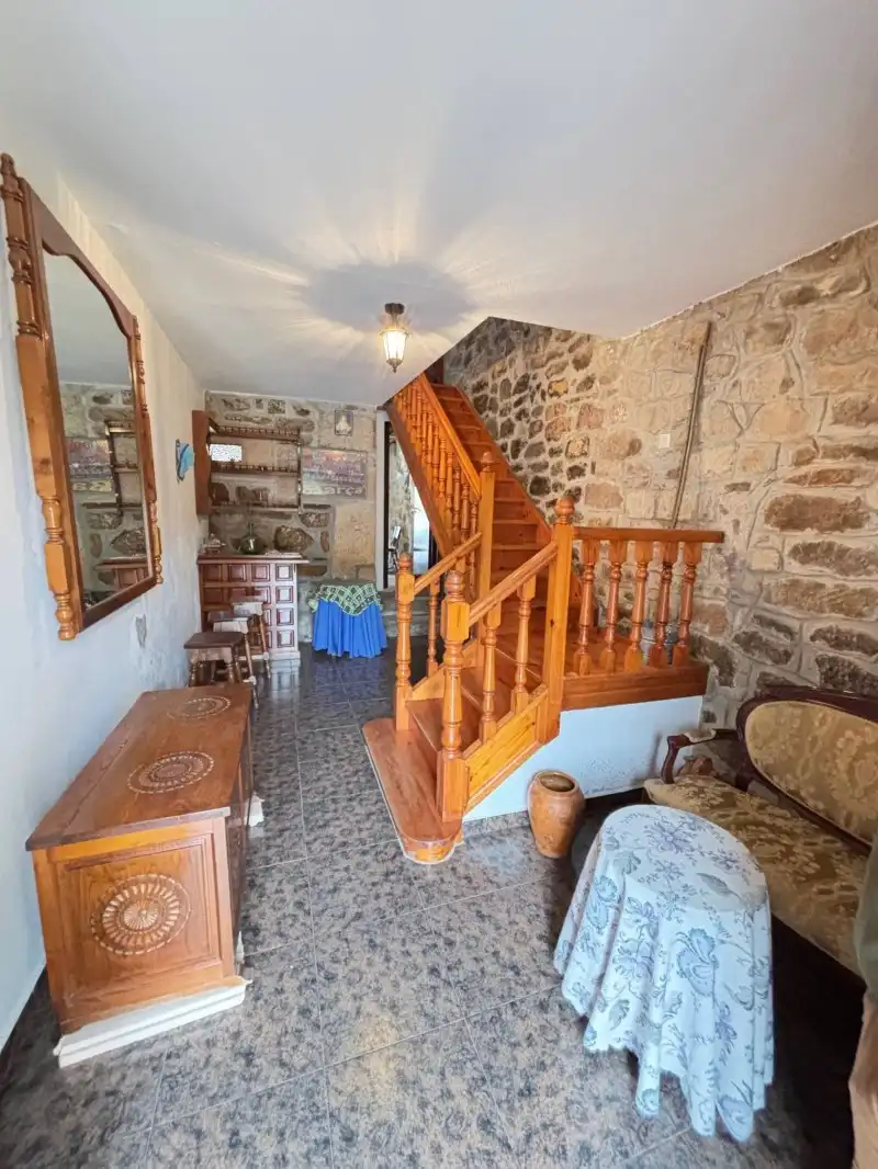 Casa adosada en venta en Cartes con Jardín privado y Amueblado