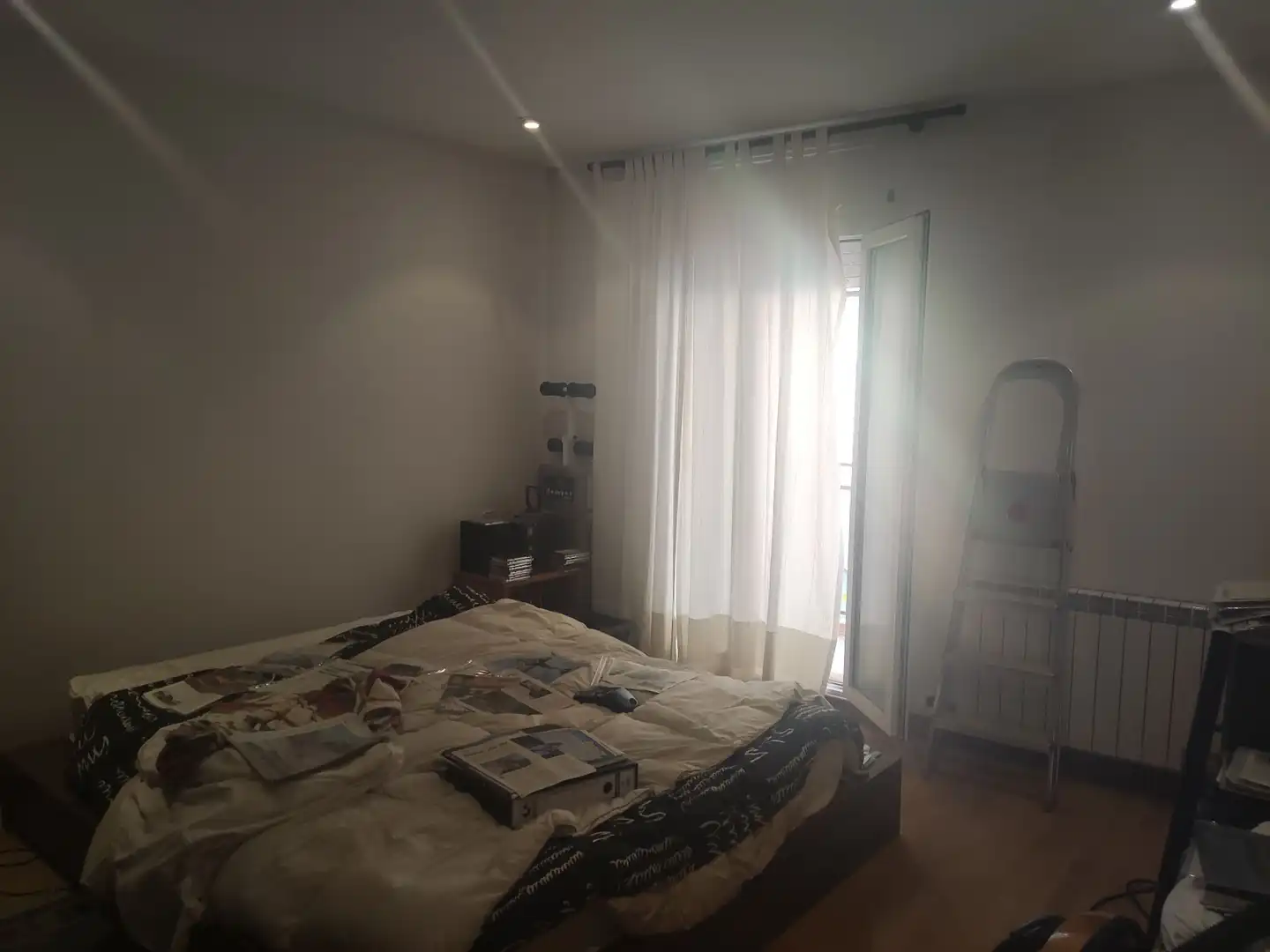 Dormitori de Casa adosada en venda en Barcelona amb Calefacció, Jardí privat i Terrassa