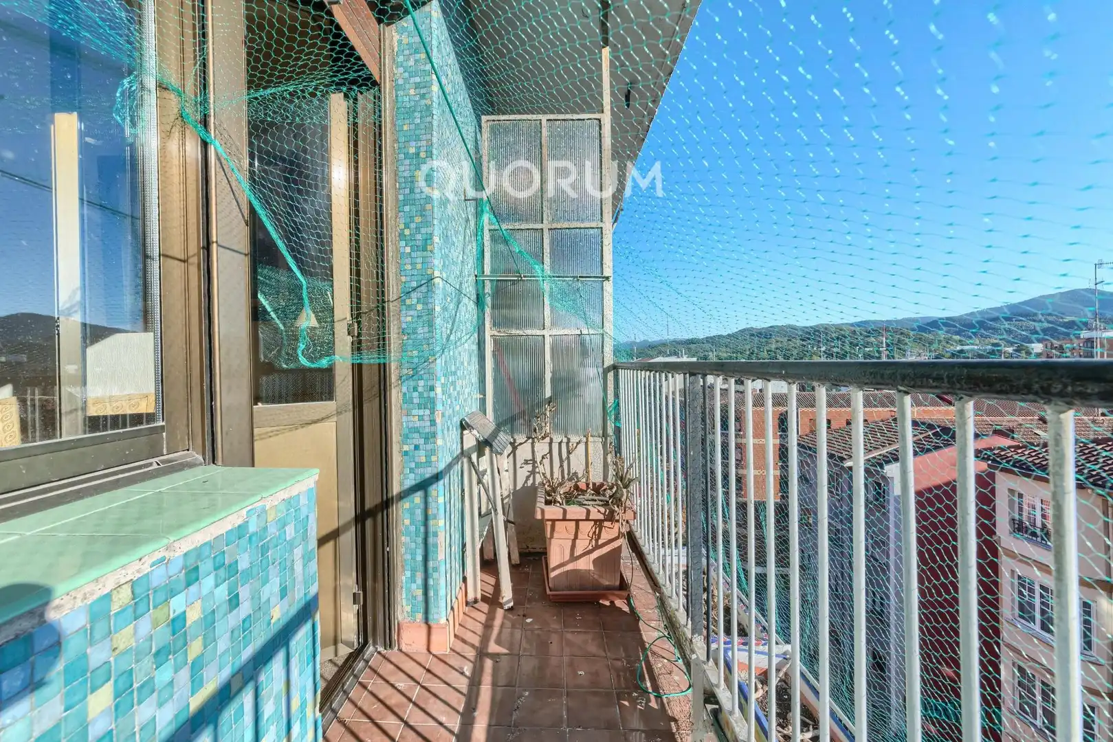 Appartamento con balcone in vendita a Centro - Ariz - Uribarri