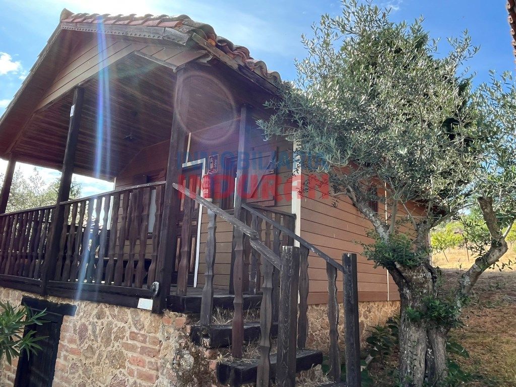Exterior view of Building for sale in Jaraíz de la Vera