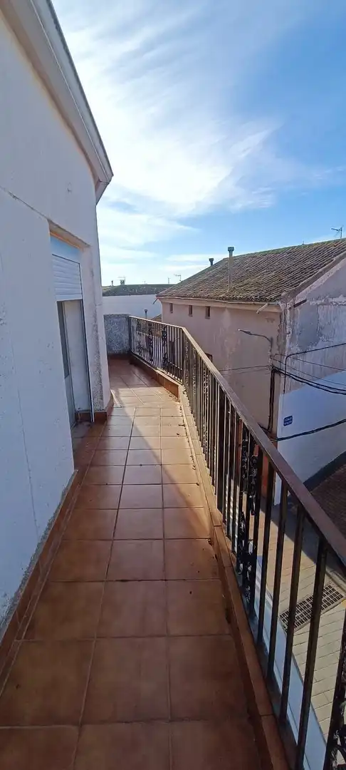 Terrassa de Pis en venda en Honrubia amb Moblat i Balcó
