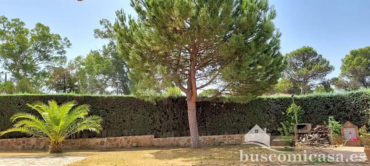 Casa o chalet en venta en Linares con Aire acondicionado, Calefacción y Jardín privado
