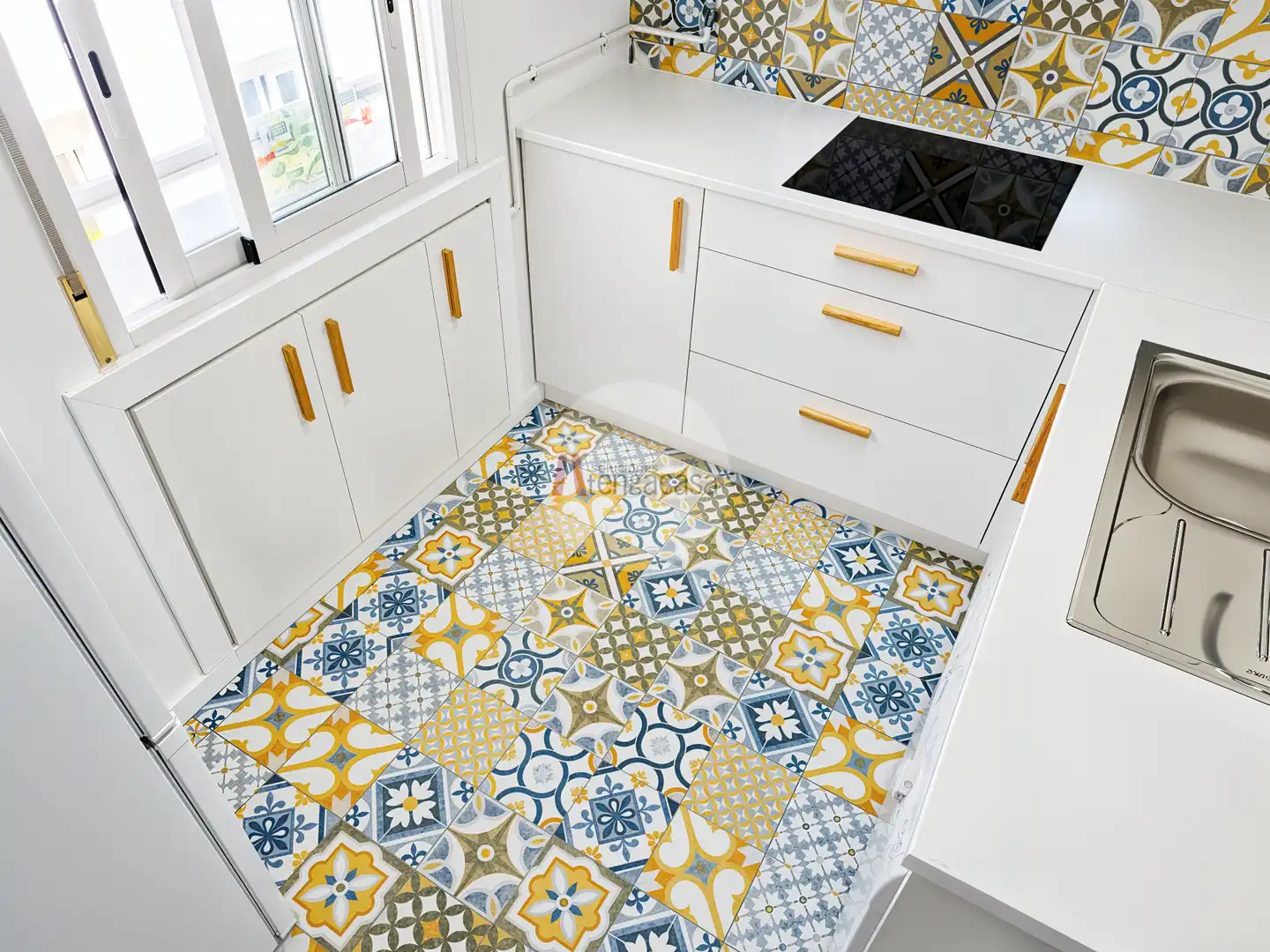 Kitchen of Flat for rent in Madrid  with Heating, Terrace and Washing machine