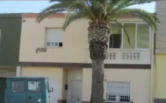 Vista exterior de Casa adosada en venta en Almería