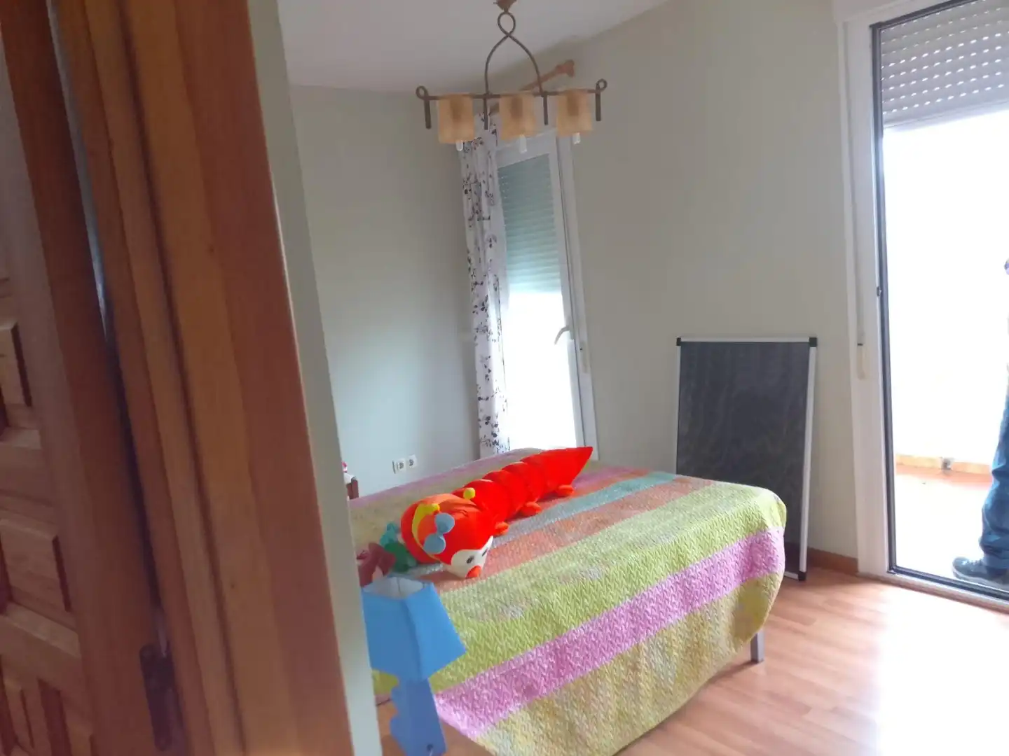 Habitación de Casa o chalet en venta en El Viso de San Juan con Calefacción, Terraza y Piscina
