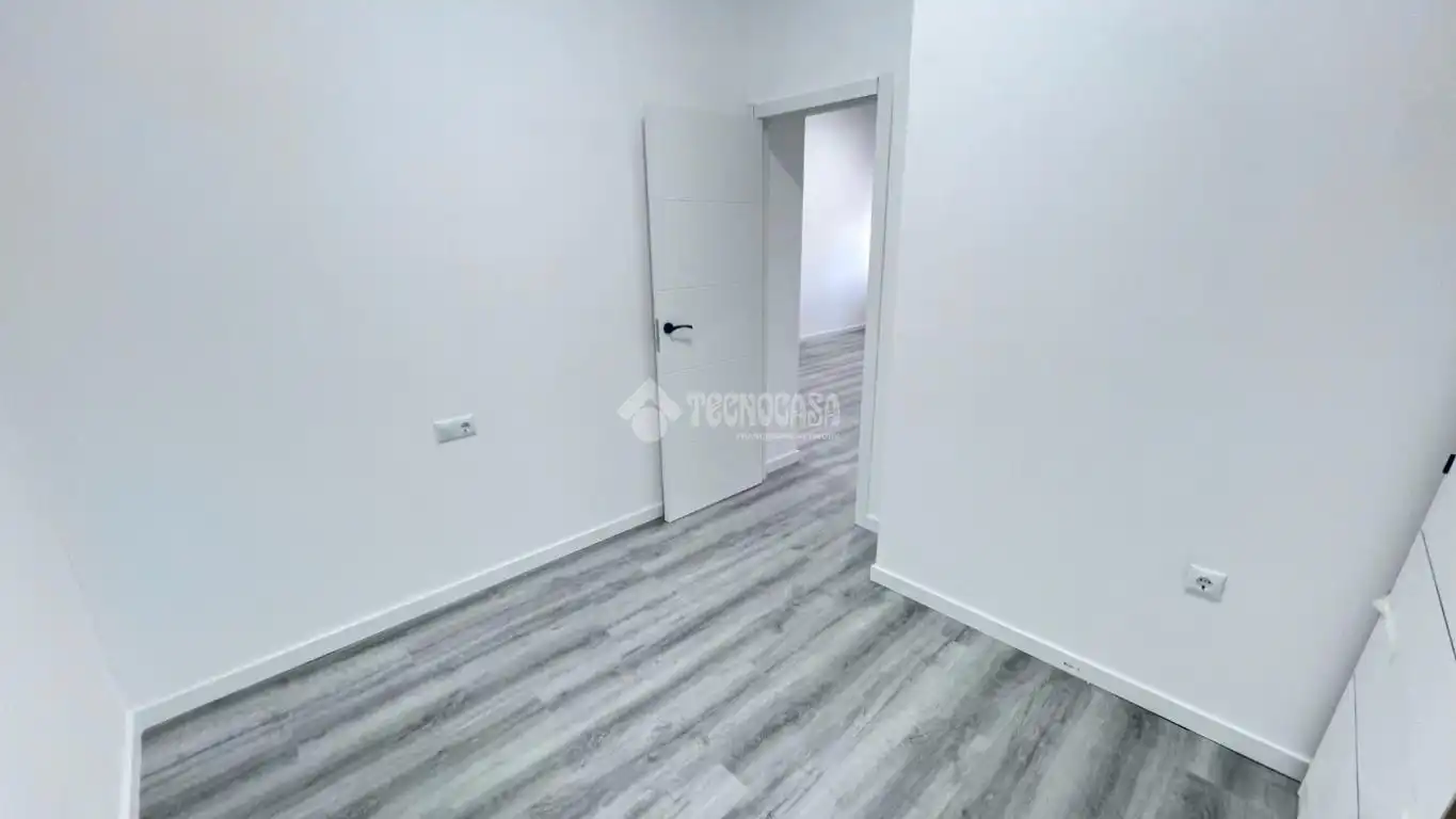 Piso en venta en Alcalá de Henares con Aire acondicionado