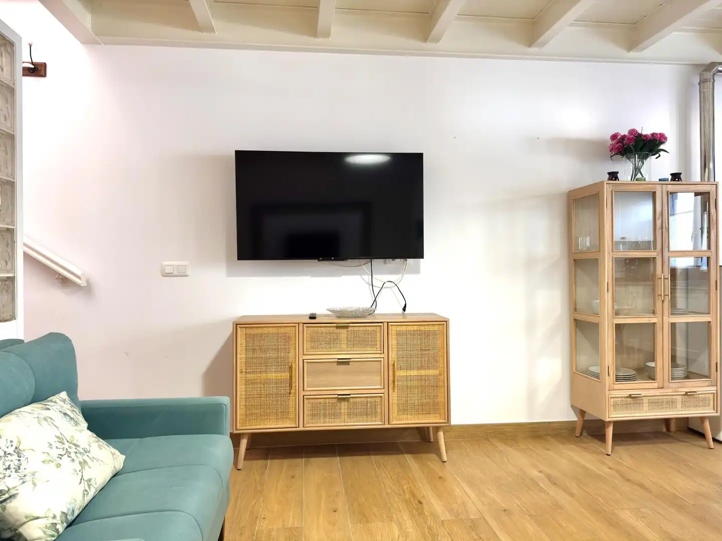 Sala d'estar de Casa o xalet en venda en Udías amb Calefacció