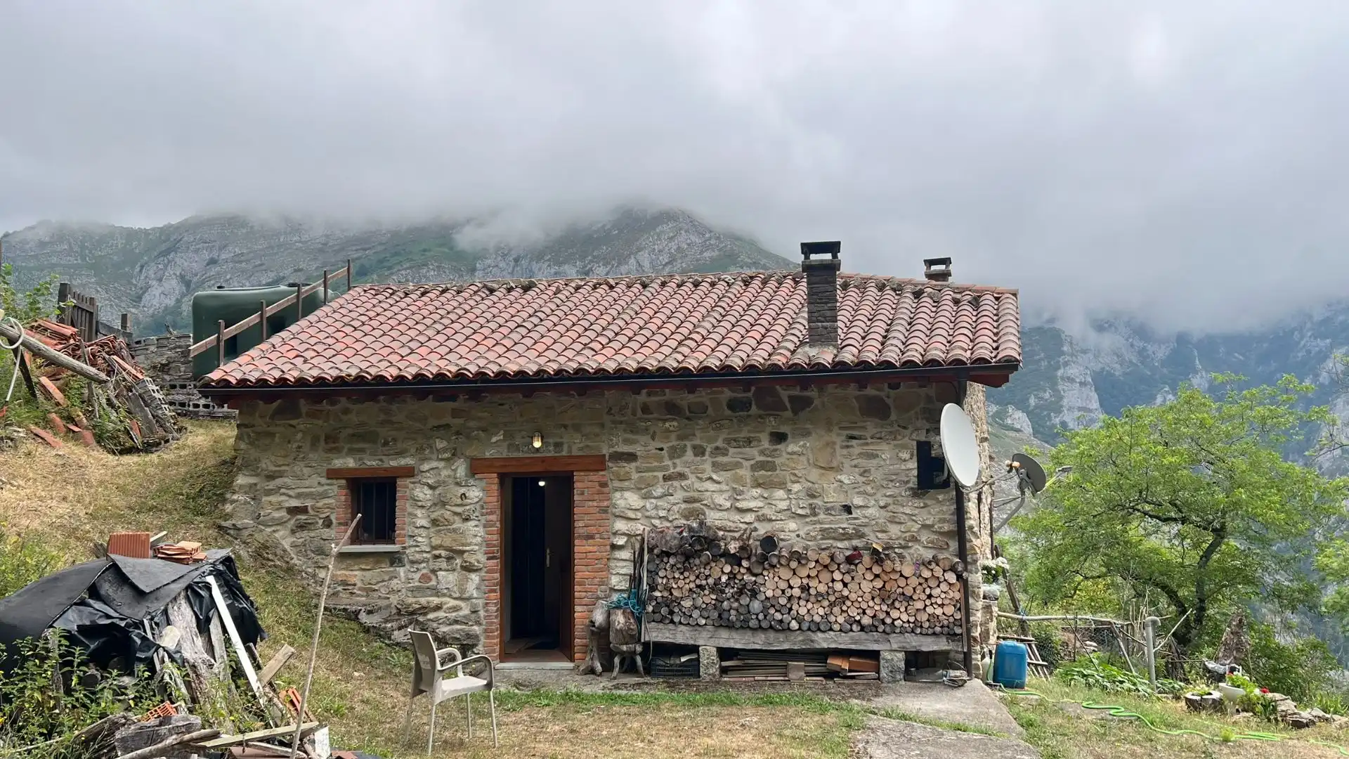 Exterior view of Houses for sale in Ponga