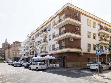 Pis amb ascensor en venda a Calle CONDE DE GALVEZ 8