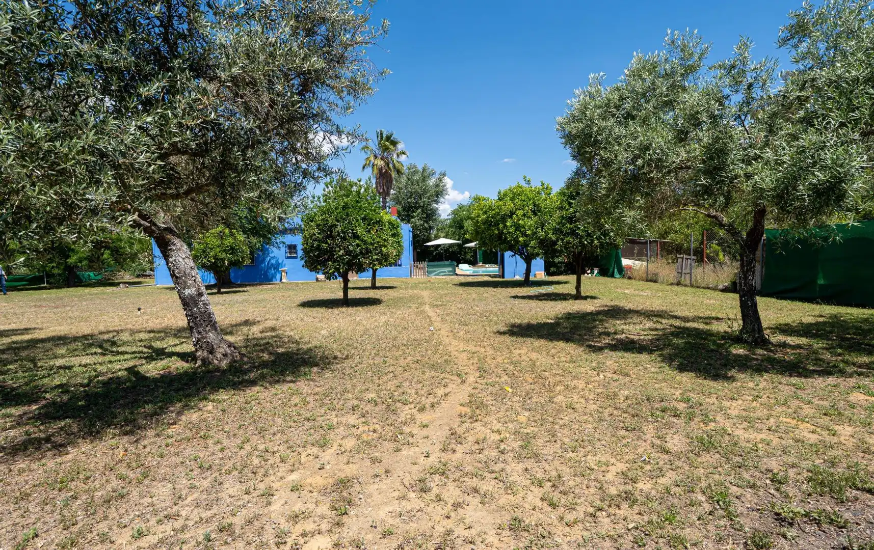 Houses for sale in Marchena  with Air Conditioner, Heating and Private garden