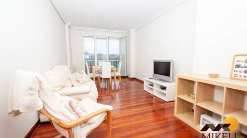 Foto 3 de Piso de alquiler en La Torre, 60, Monte, Cantabria