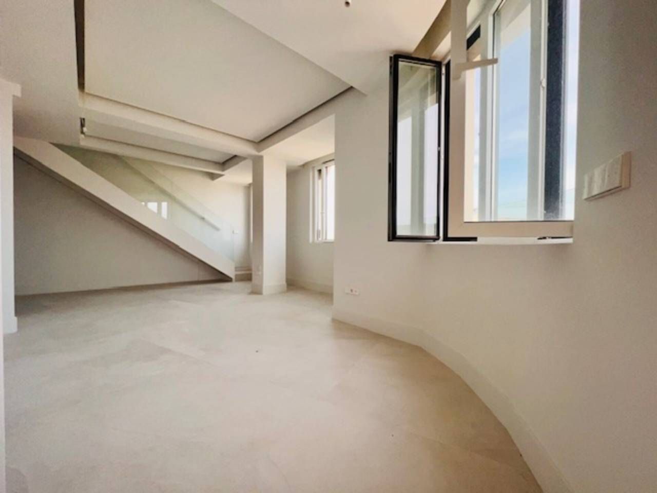 Dúplex en venda en Burgos Capital amb Calefacció