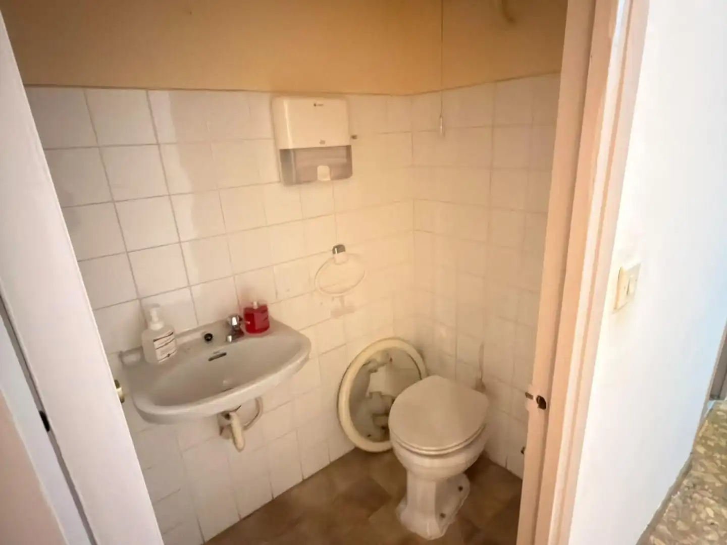 Badezimmer von Büro zum Verkauf in La Vega - La Sal