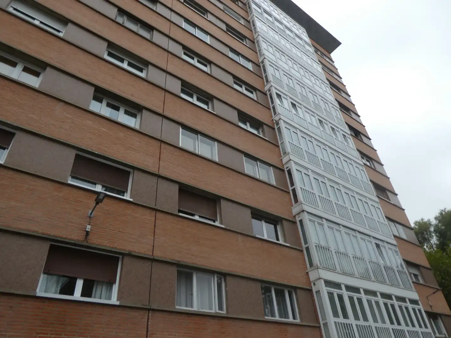 Vista exterior de Local de lloguer en Burgos