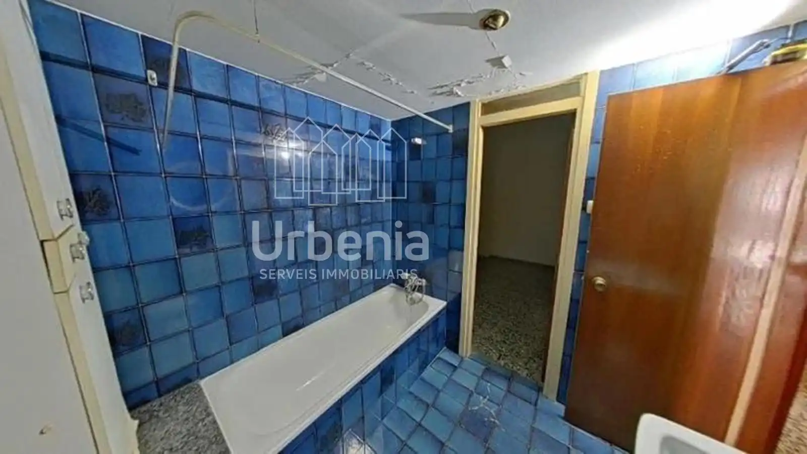 Piso en venta en Escales, Urbanitzacions