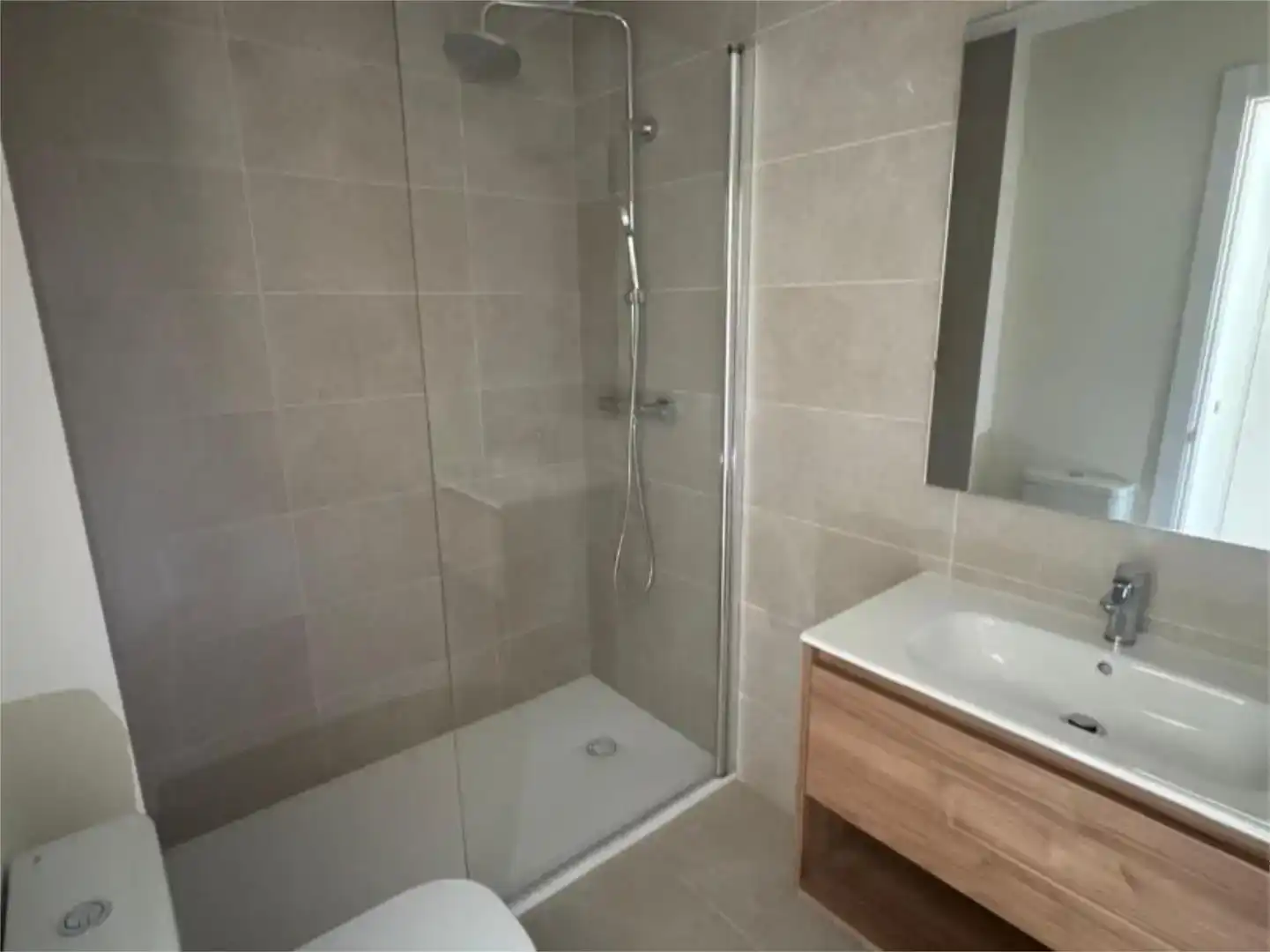 Badezimmer von Wohnung zum Verkauf in Oleiros mit Klimaanlage, Schwimmbad und Balkon