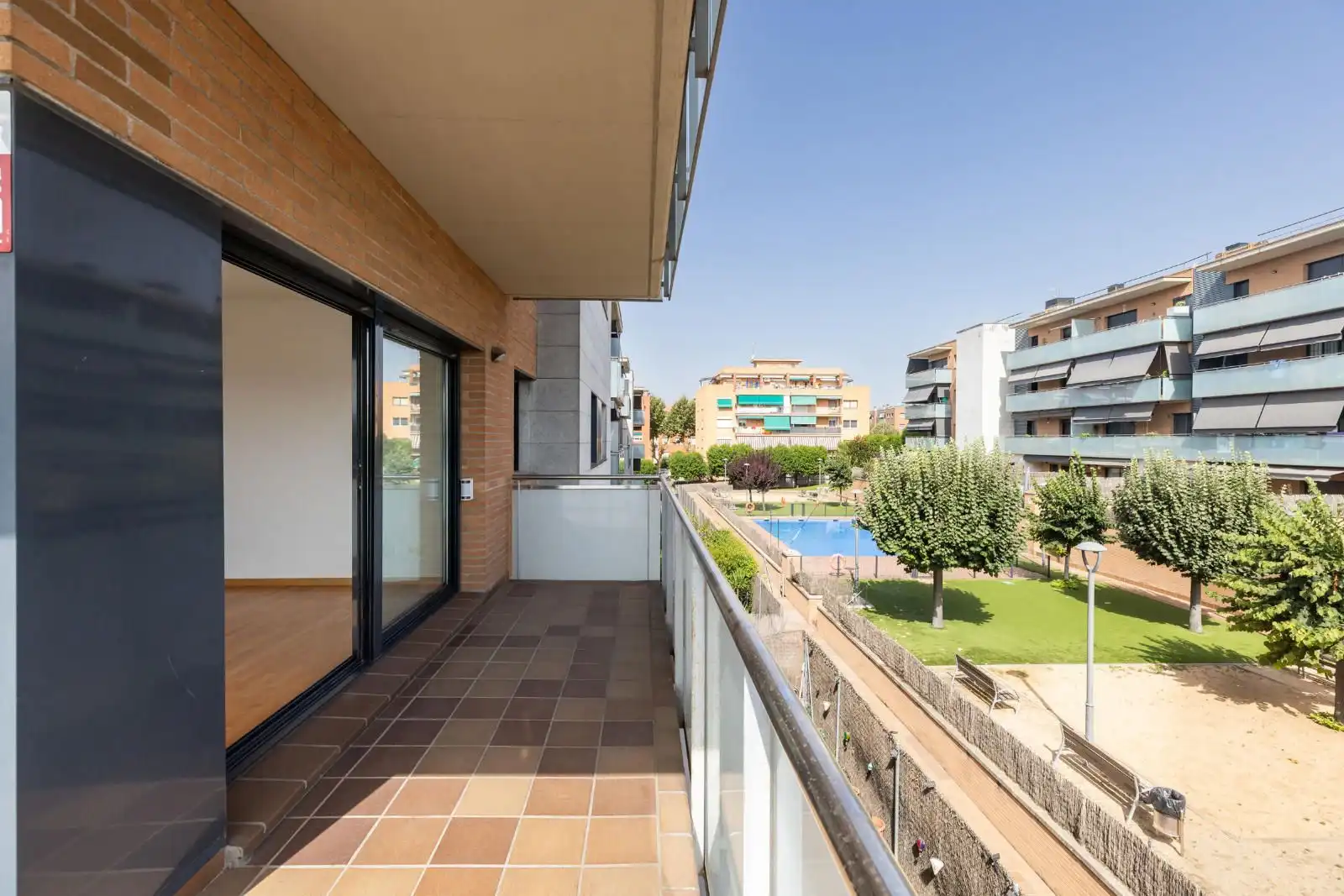 Terrassa de Pis en venda en Parets del Vallès amb Calefacció, Jardí privat i Parquet