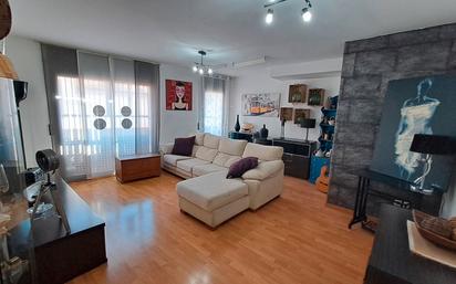 Living room of Flat for sale in Castellbisbal  with Air Conditioner, Heating and Parquet flooring